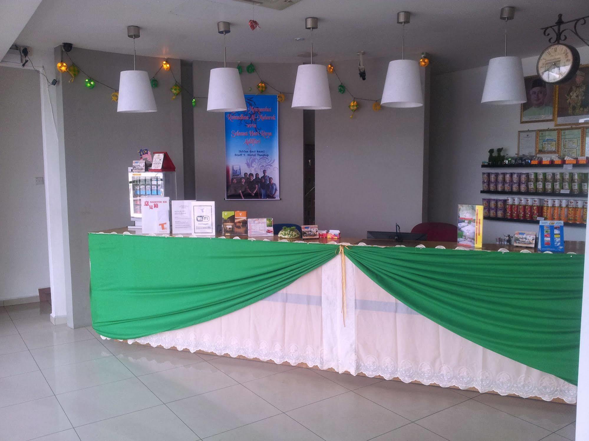 T Hotel Tandop Alor Setar Extérieur photo
