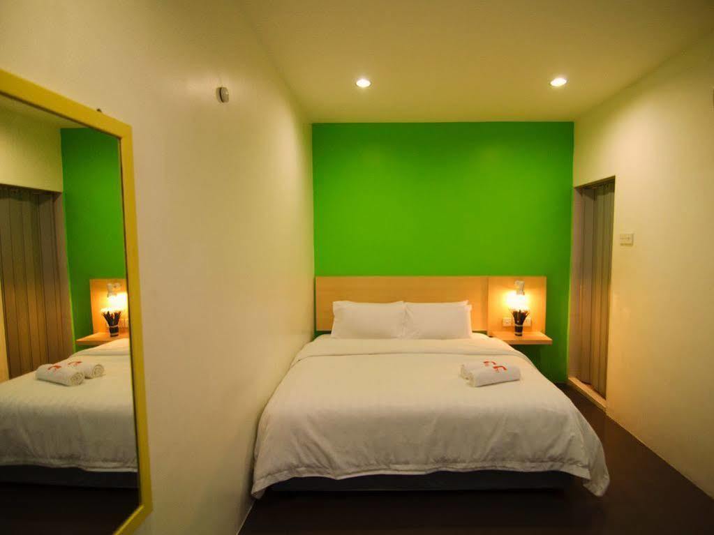 T Hotel Tandop Alor Setar Extérieur photo