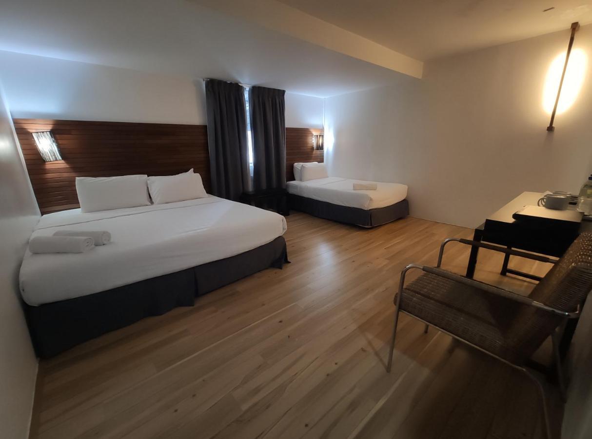 T Hotel Tandop Alor Setar Extérieur photo
